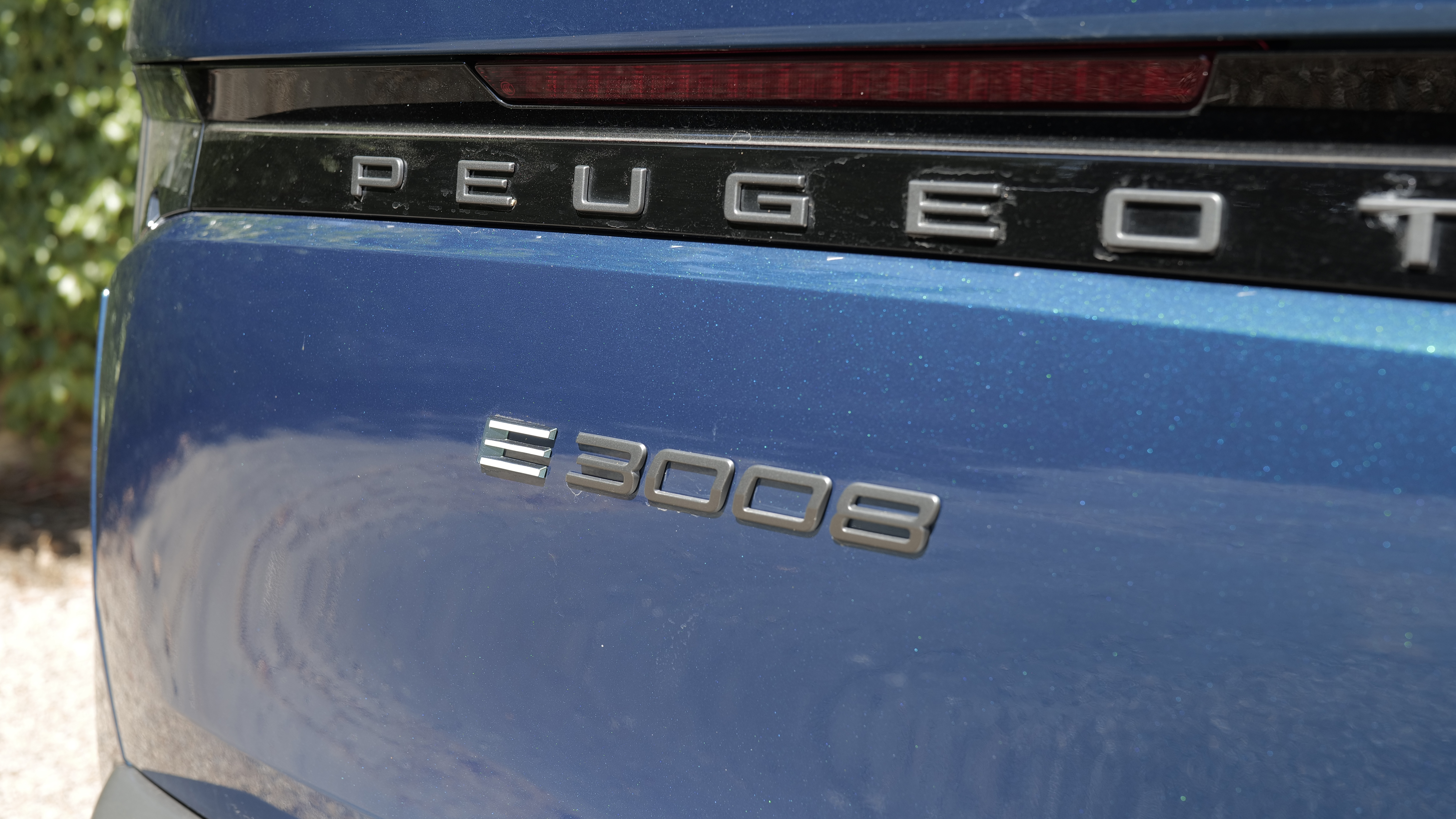 PEUGEOT E-3008 ELECTRIC ESTATE 157kW GT 73kWh 5dr Auto
